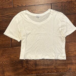 Cropped white t shirt